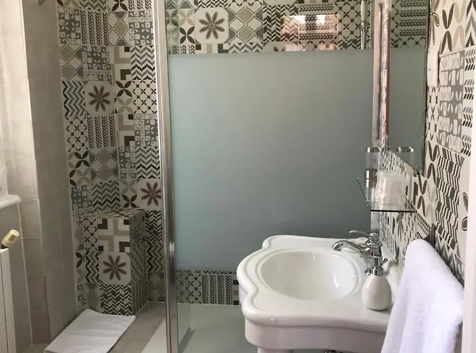 住宿加早餐酒店 L'arche De 穆瓦萨克